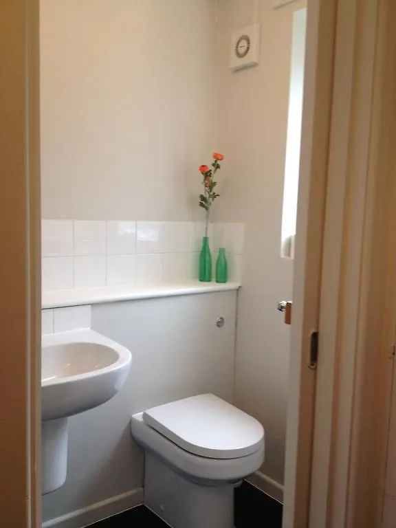 Armitage Way Holiday Apartment - Perfect To Self Isolate Cambridge